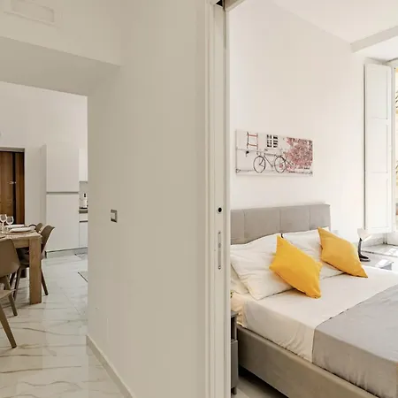 Metro, Railway Station - B&d House Apartamento